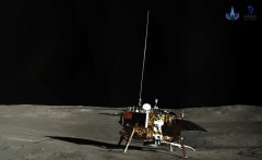 Китайский зонд Чанъэ-4 возобновил работу на 14-й лунный де市